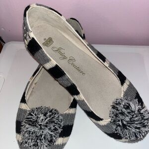 Juicy Couture Women's Black and Gray Flats